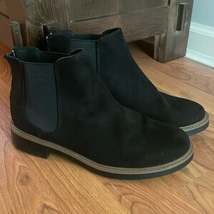 3 FOR $15 ‼️ Kensie black booties